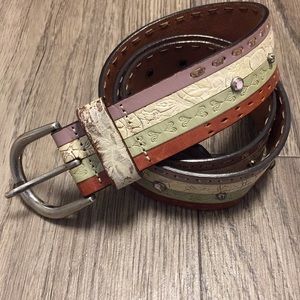 FOSSIL GENUINE LEATHER BELT SZ M